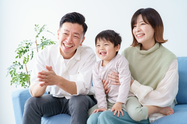 【肩こり】抱っこ育児でつらい肩こりに！セルフケアと指圧マッサージの効果のブログ画像　代々木上原駅徒歩3分　代々木上原鍼灸